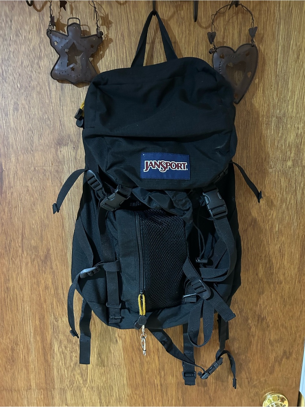 JanSport Black Outdoor Hiking Pack with Front Mesh Pocket